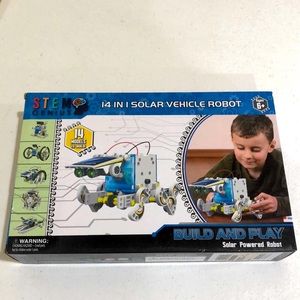 NIB! Stem Genius 14 in 1 Solar Vehicle Robot